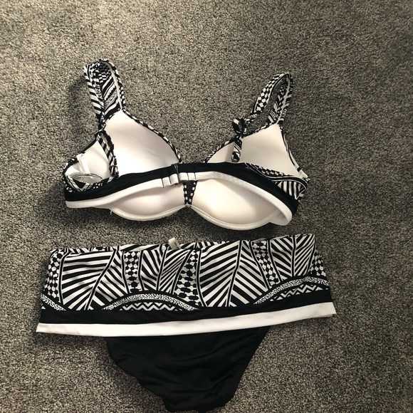 Kenneth Cole Swim - Picture 3 of 5